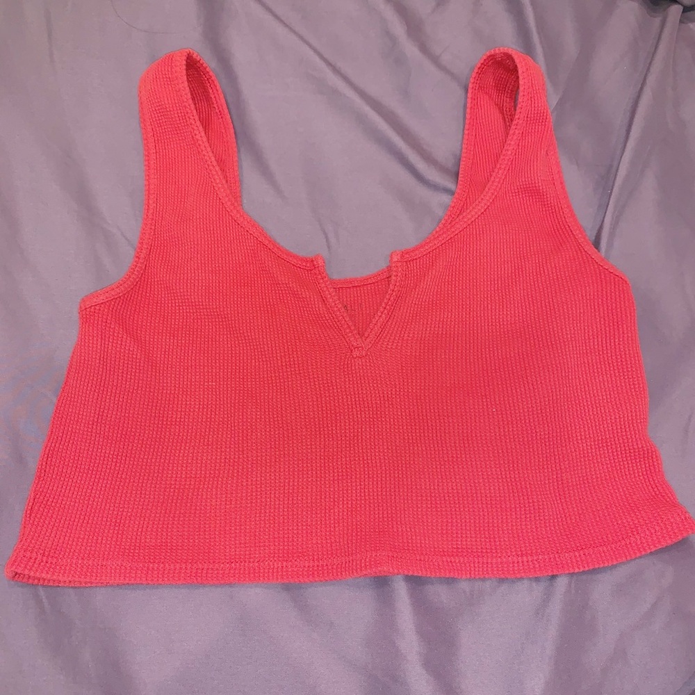 red crop tank